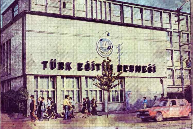 Türk Eğitim Derneği'nden