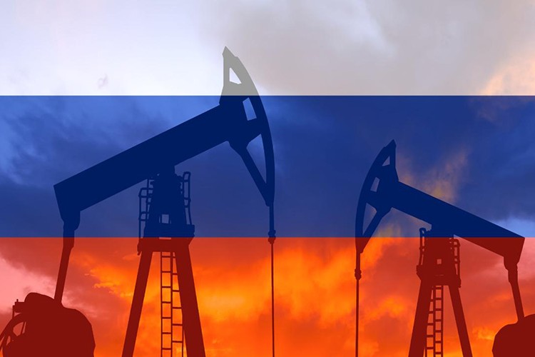 Rus Ural petrolünün varil fiyatı yaklaşık yüzde 38 azaldı