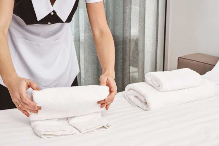 Hizmet üretim endeksi nisanda yıllık yüzde 4,5 arttı