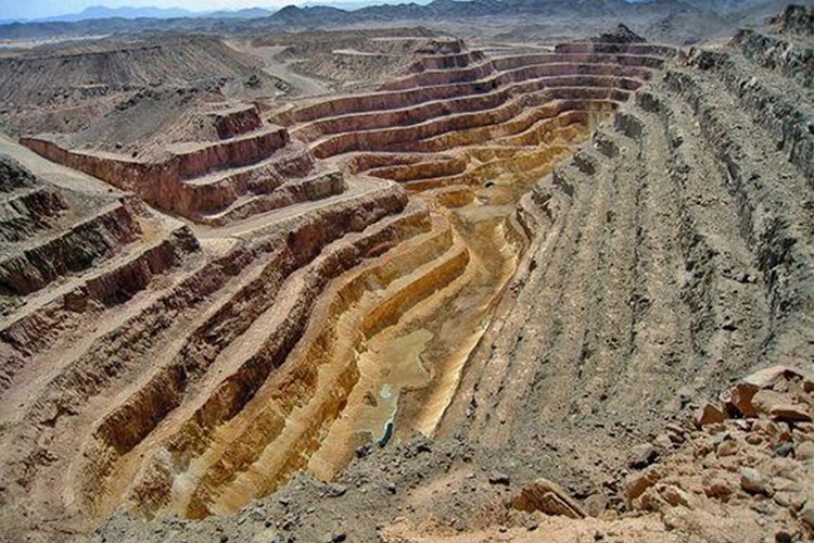 Afrika madencilikte katma değer yaratıyor