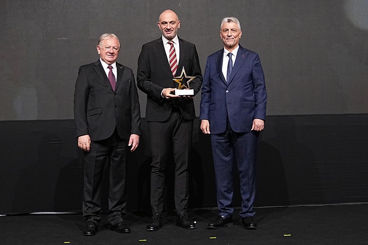 Madeni yağ ihracatında üst üste zirve