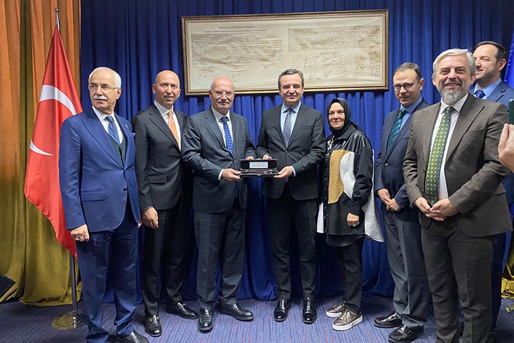 Kosova Başbakanı Kurti, ATO heyetini kabul etti