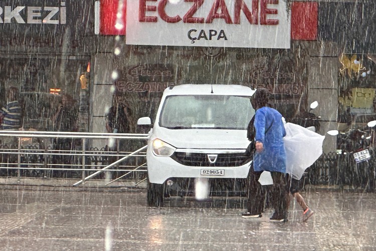 Samsun'un doğu kesimlerinde kuvvetli sağanak bekleniyor