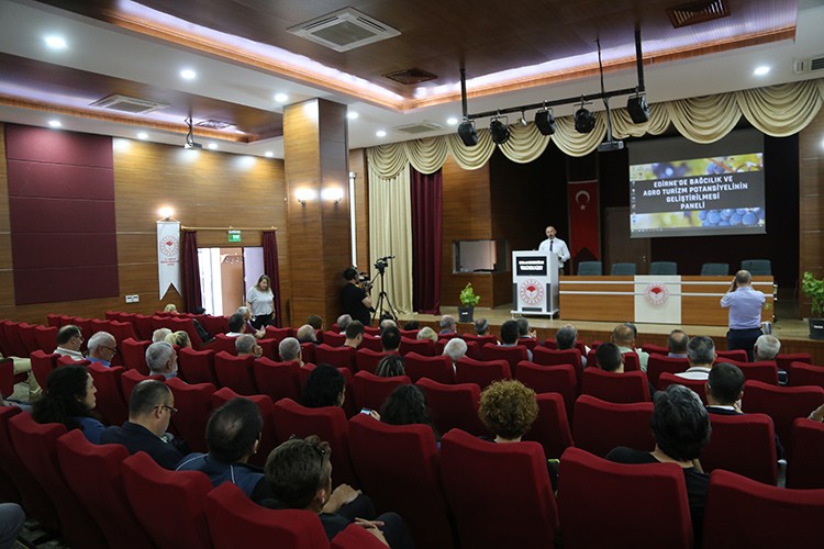 Turistlerin tarımsal faaliyetlere katılması hedefleniyor