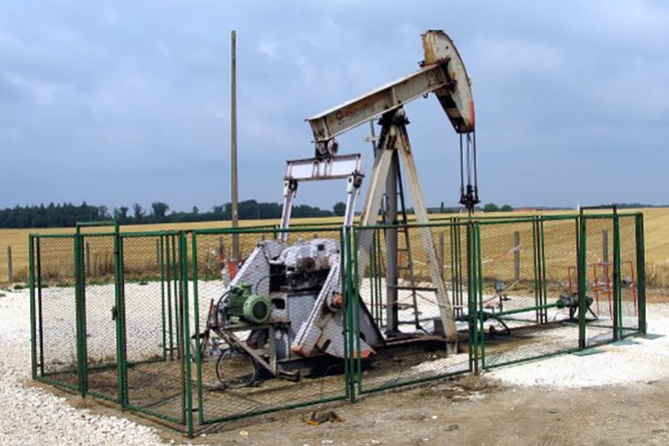 ABD'nin ticari ham petrol stokları arttı