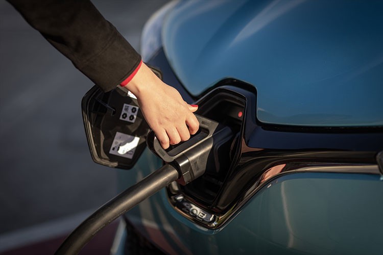 ENYAKIT şarj ağını artırıyor