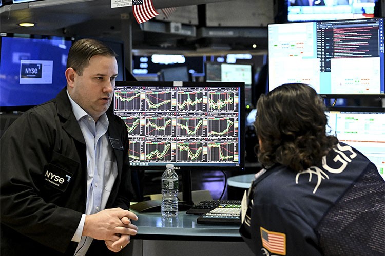 New York borsası sert düşüşle kapandı