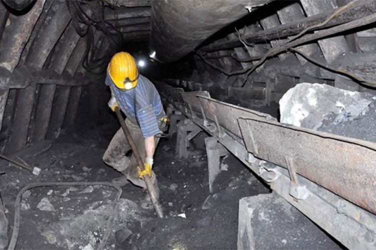 Madencilik sektörü çeşitli zorluklarla karşı karşıya