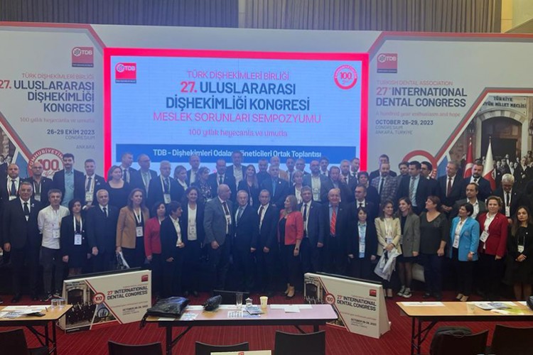 Türk Dişhekimleri Taleplerini Meclise İletti