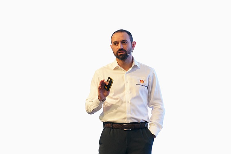 Shell 2026 yol haritasını Türkiye distribütörleriyle paylaştı