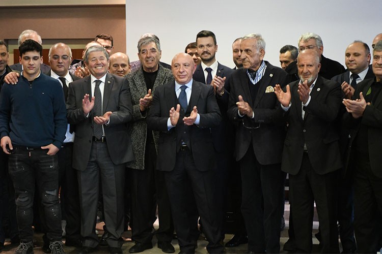 Akaryakıt sektörünün sorunları Çanakkale'de ele alındı