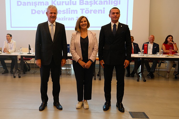 EGİAD Danışma Kurulu'nda bayrak değişimi