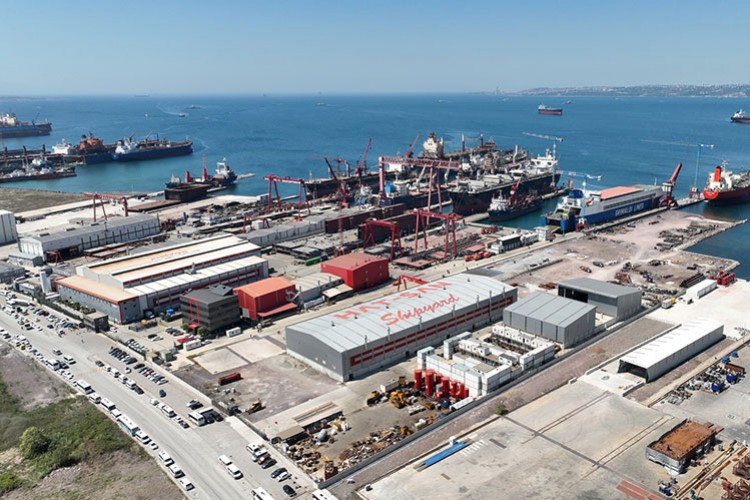 Hat-San Tersanesi'nin halka arzına 5,7 kat talep