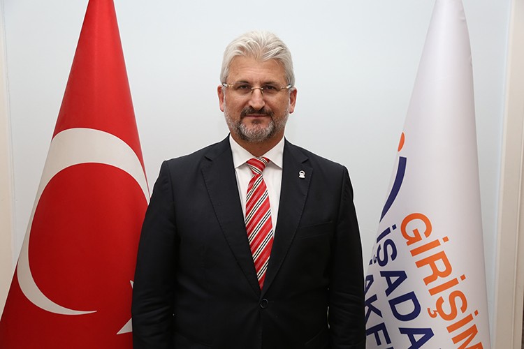 'Memur olmayın girişimci olun'