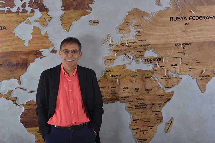 Kozmetiğin geleceğine hakim olmaya adayız