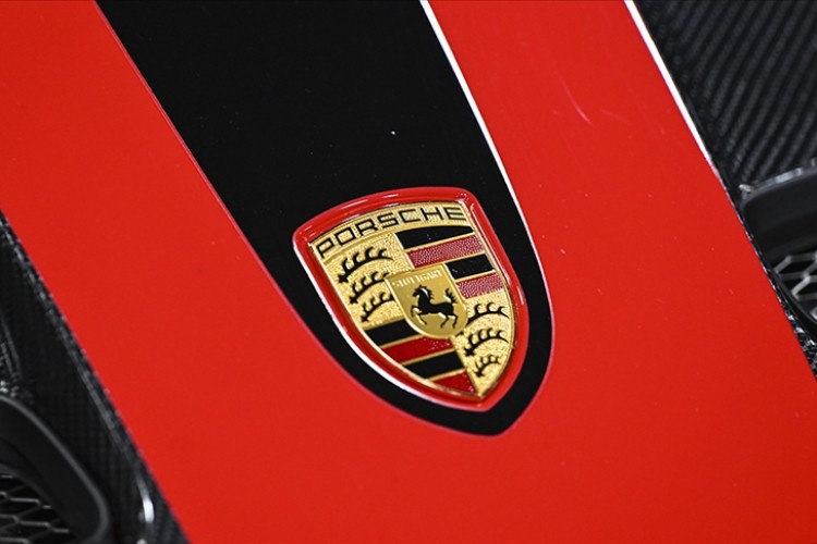 Porsche yılın ilk yarısında Çin etkisiyle daha az otomobil sattı